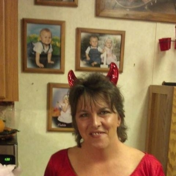 Meet your Posher, Syble - Picture 1 of 1